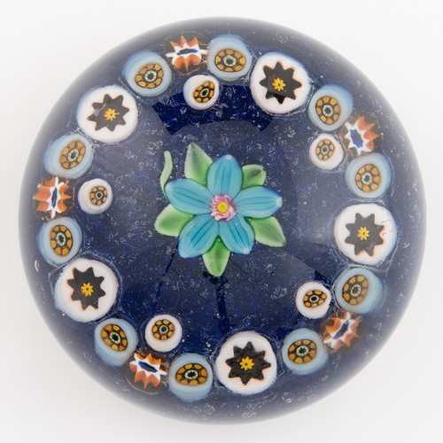 Paul ysart paperweight - paul,