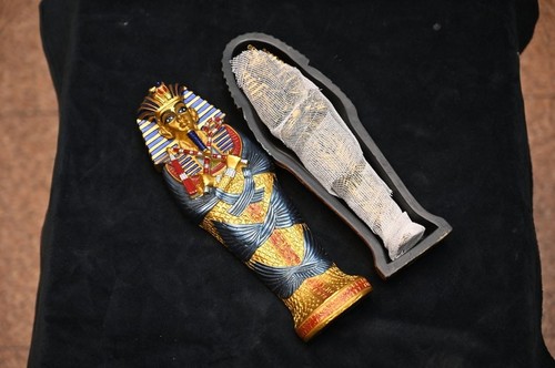 Ancient egyptian antiques king - ancient,