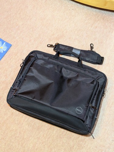 Dell laptop computer - dell, 6u946