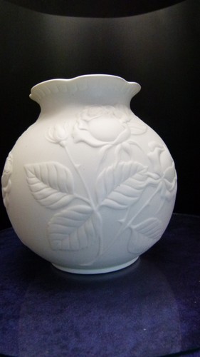 Kaiser bisque embossed rose - kaiser,