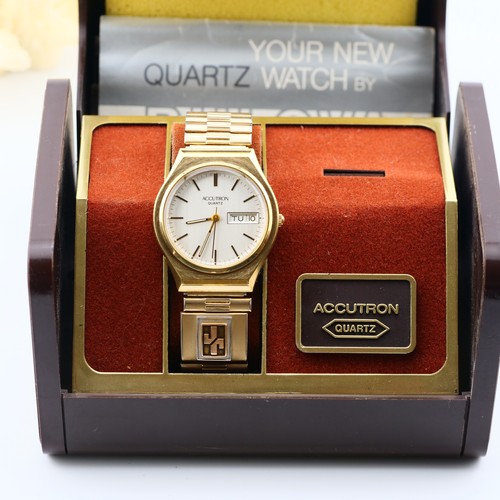 Bulova accutron quartz - bulova,