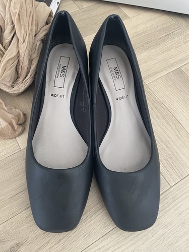 Used cabin crew shoes - cabin,