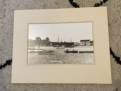 Black white photograph - &,