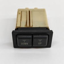 TOYOTA LAND CRUISER 90 J9 Antenna Adjusting Switch  8476060050  30318641