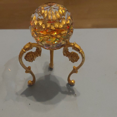 Faceted decorative amber - decorative, red