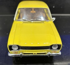 Minichamps Ford Escort 1:18