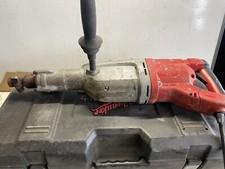 Milwaukee Breaker 900K