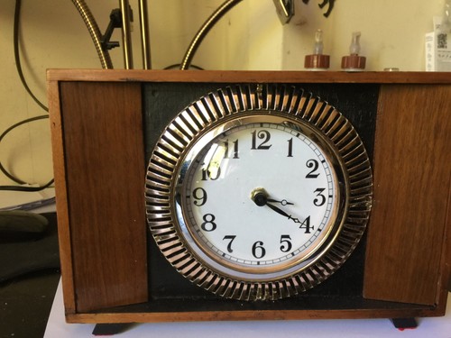 Smiths sectric mantel clock - mantel,