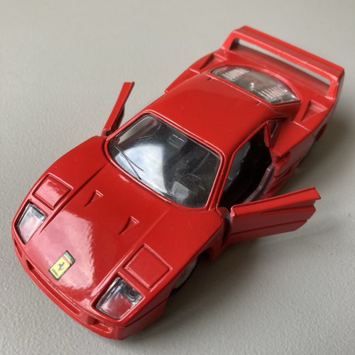 Maisto ferrari f40 red diecast - ferrari,