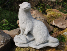 Wild Otter Garden Statue Stone Ornament Pond Decor