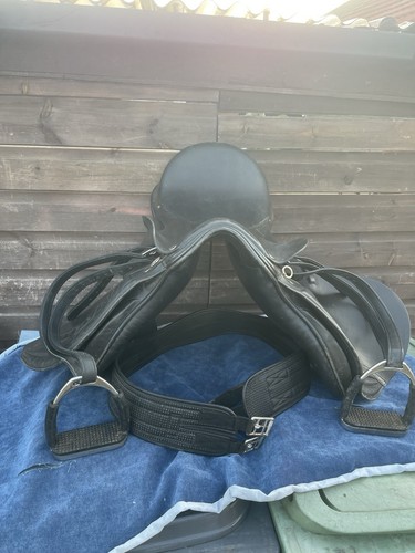 Original frank baines saddlery - frank,