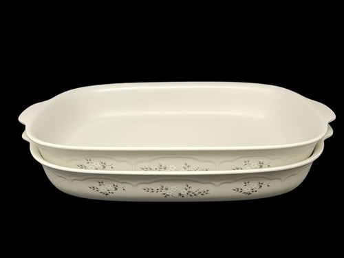 Set pfaltzgraff heirloom - of, 2