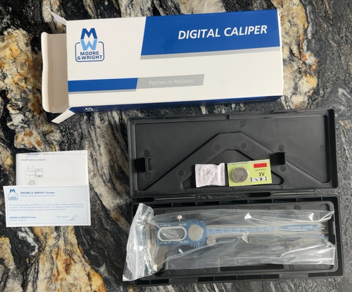 Moore wright digital vernier - &,