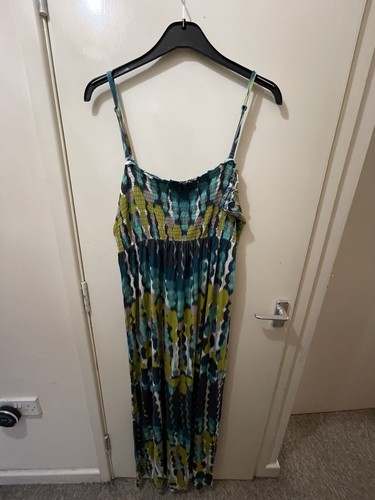 Stunning maxi dress - , by