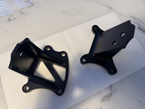 Honda s2000 lower engine mount - lower,