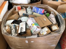 AMAZON RETURNS PALLET OF