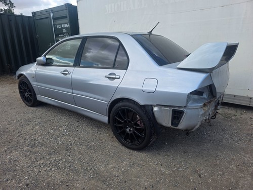Mitsubishi evo fq300 - evo, 8