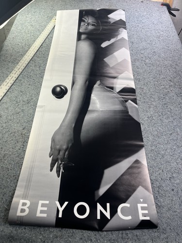 Beyoncé black white - white, door