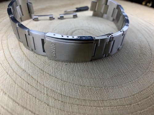 18mm seiko oyster style - 18mm,