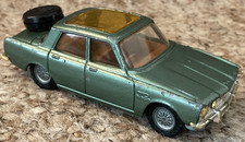 A good unboxed Corgi Toys 275 Golden Jacks green rover 2000 TC with wheel cover