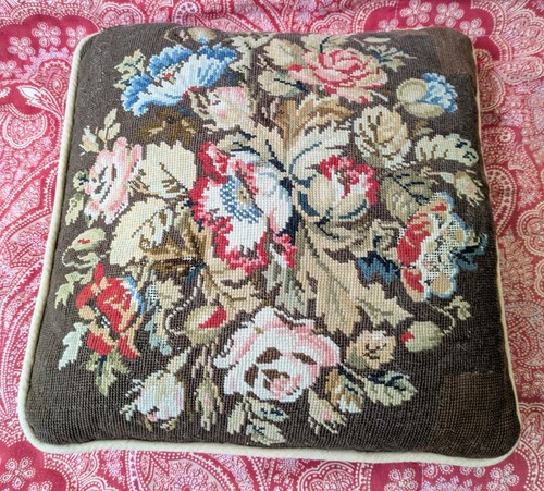 Vintage wool tapestry - vintage,
