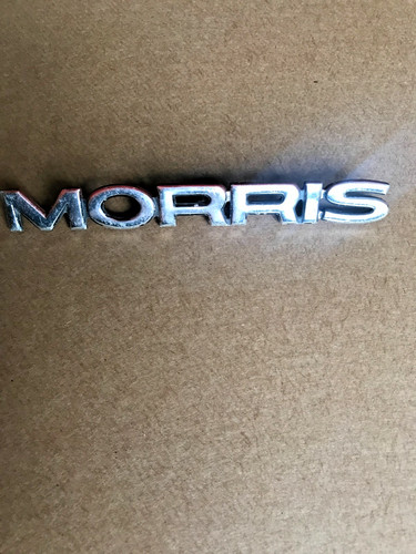 Morris car badge - , /
