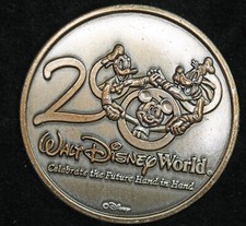 Walt Disney World year 2000 bronze medallion, 42mm     ** [29455]