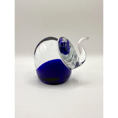Cobalt blue glass elephant - blue, •