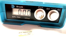 DRUCK DPI 700 PRESSURE CALIBRATOR
