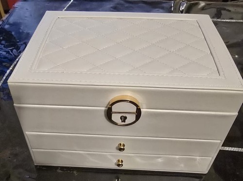 Jewellery box organiser large