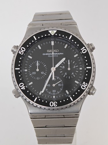 Seiko 7a28 7040 quartz - 7a28-7040,
