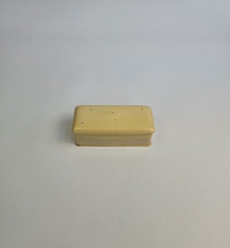 Antique white bakelite - white, lidded