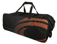 TYPHOON STUDLAND WHEELED BAG