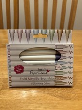 Docrafts Papermania Fluid