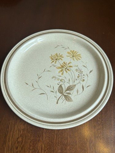 Royal doulton earthenware - royal,