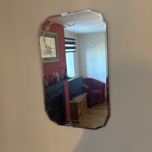Beveled mirror with flower - with,