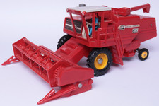 Britains • 9570 • Combine Harvester • Massey Ferguson MF 760 • 1978