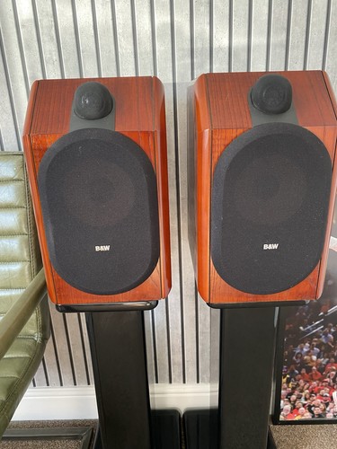 Bowers wilkins - b&w,