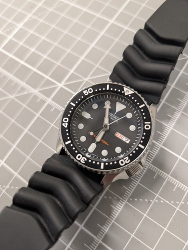 Seiko skx007 black diver - seiko,