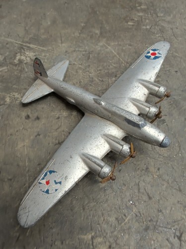 Pre war dinky toys - pre,