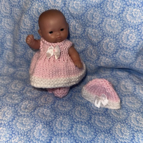 Hand knitted dolls clothes - dolls,