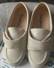 womens shoes size 4 wide fit