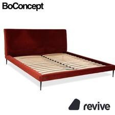 BoConcept Fabric Bed Red