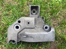 OEM Renault Clio Mk2 Phase 1 172 Upper Engine Mount Bracket 8200032074