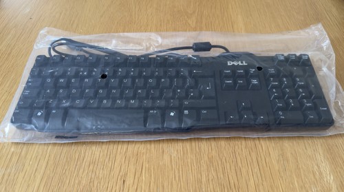 Dell wired usb qwerty keyboard - wired,