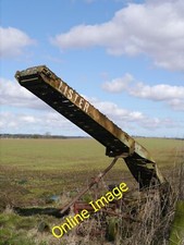 Photo 12x8 A Lister Bale