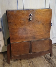 SUPERB ANTIQUE OAK CABINET ON