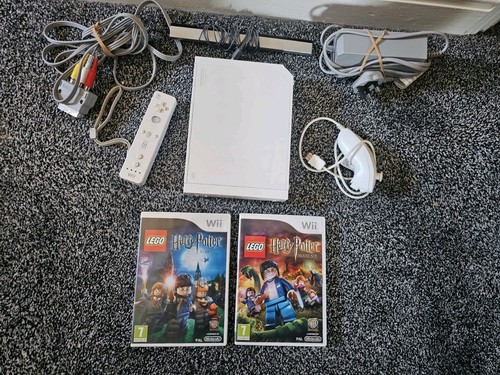 Nintendo wii console - ​nintendo,