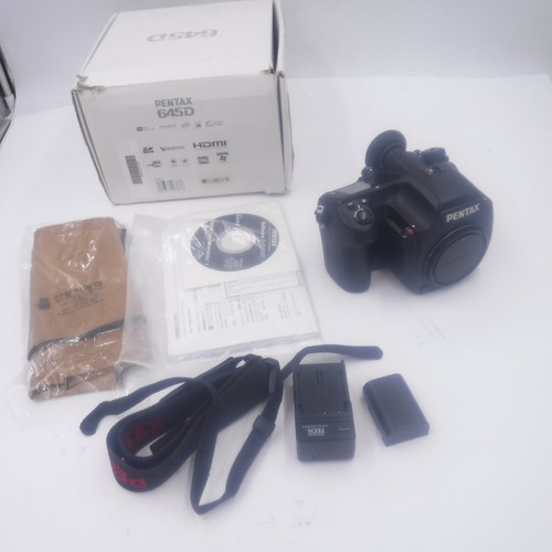 Pentax 645d medium format - 645d,