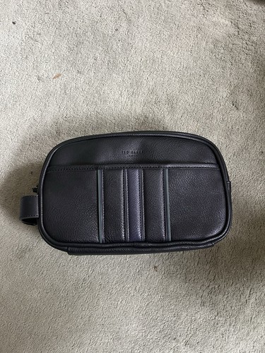 New ted baker men - wash, bag